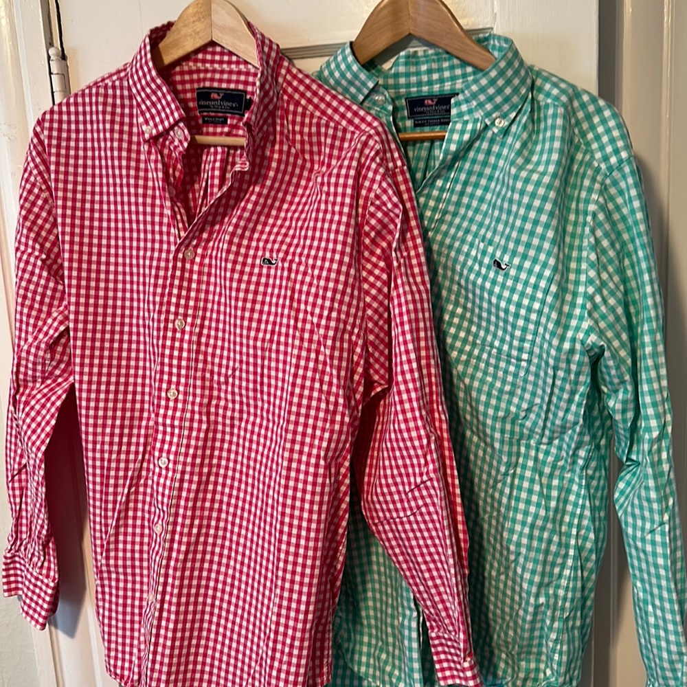 Two men’s vineyard vine button down shirts size L